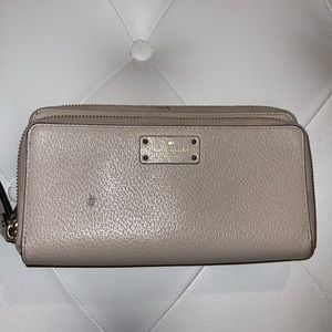 Beige Kate spade multi pocket wallet